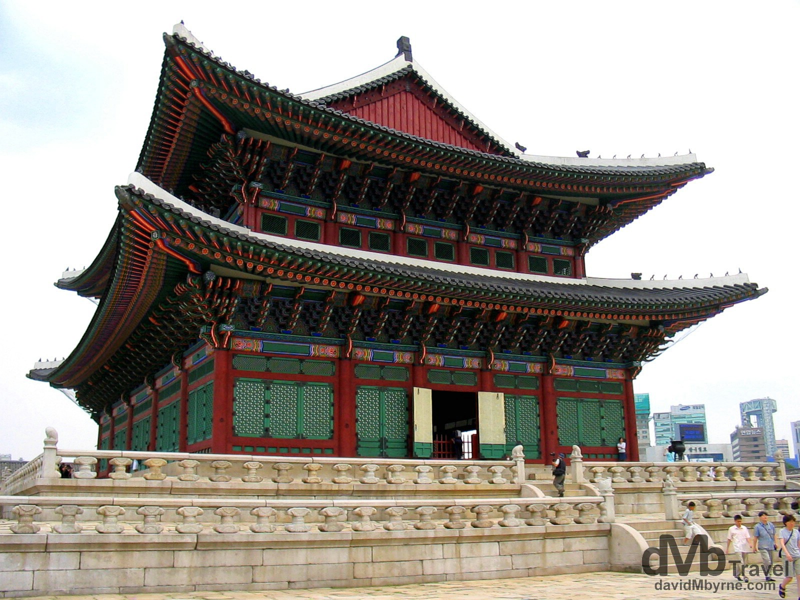 The grounds of Gyeongbokgung, the Grand Palace, Seoul, South Korea. August 15th 2004