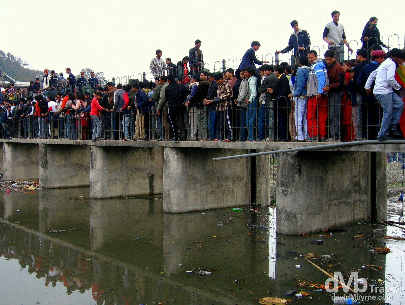 Crowds in the grounds of the Pashupatinath temple on the day of the festival celebrating the birthday of the Hindu god Shiva. Kathmandu, Nepal. March 6, 2008.