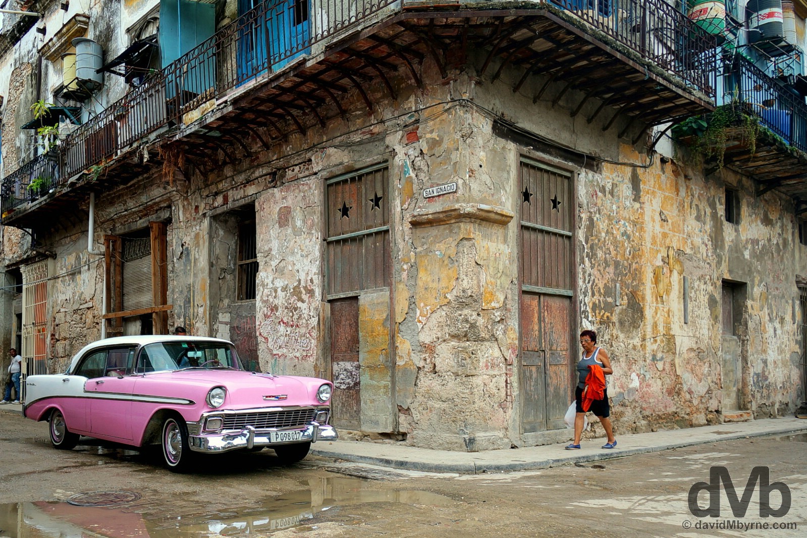 Over half a century of neglect. San Ignacio, Habana Vieja/Old Havana, Havana, Cuba. April 30, 2015. 