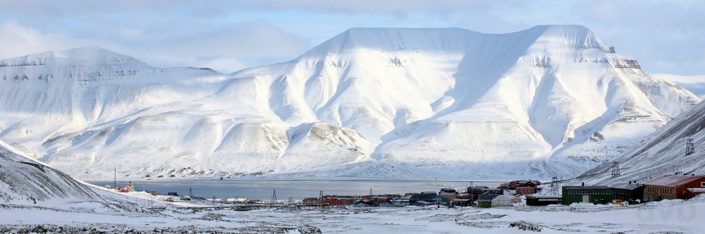 Longyearbyen Panorama Spitsbergen Svalbard Norway | Worldwide ...