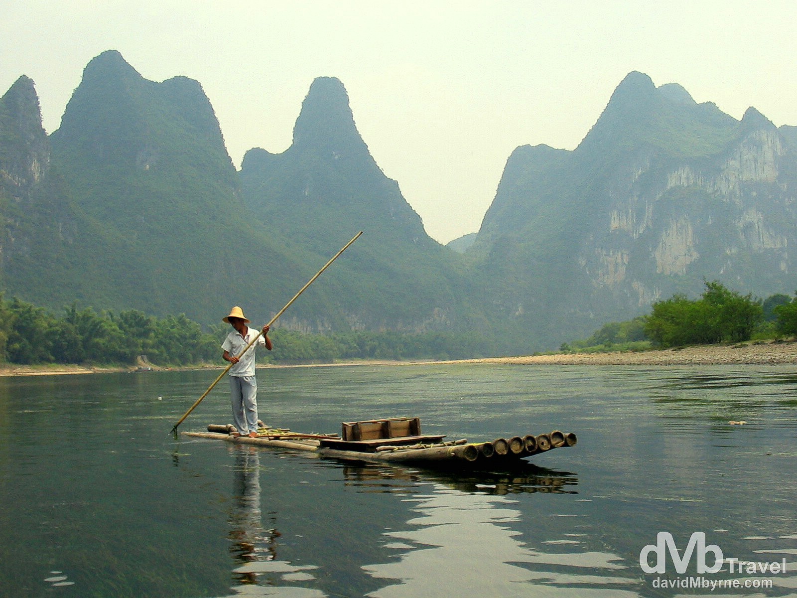 Navigating the scenic Li River outside Yangshou in Guangxi Province, Southern China. September 13th 2004