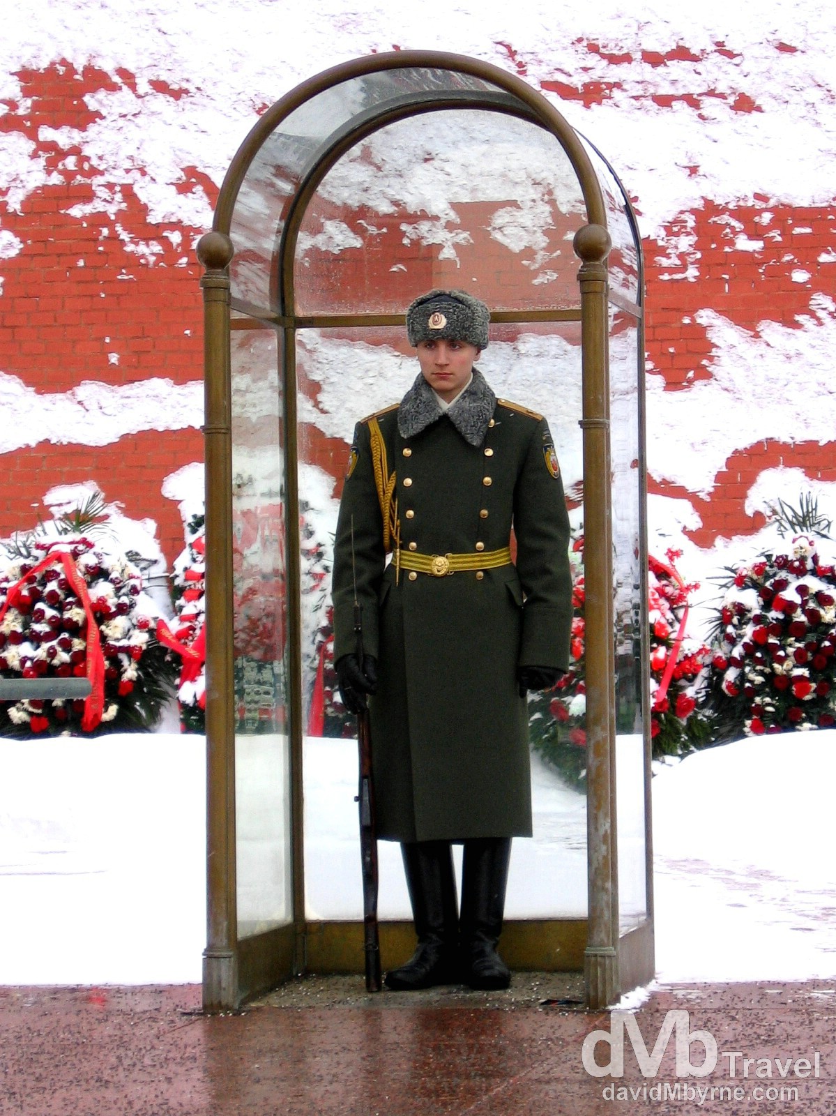 A guard at the Tomb of The Unknown Soldier at the base of walls of the Kremlin in Alexandrrowsky Garden, Moscow, Russia. February 25, 2006.