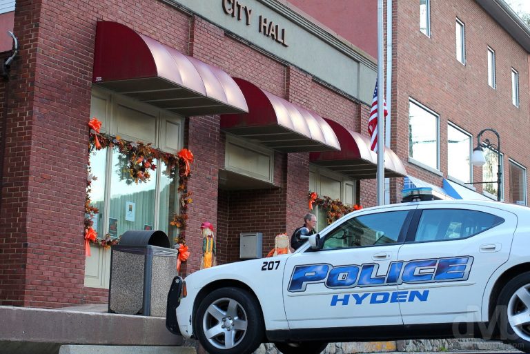 hyden leslie county kentucky Worldwide Destination Photography & Insights